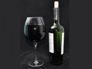 full-bottle-wine-glass full-bottle-wine-glass